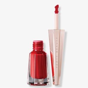The FENTY BEAUTY Stunna Lip Paint Longwear Fluid Lip Color in Uncensored